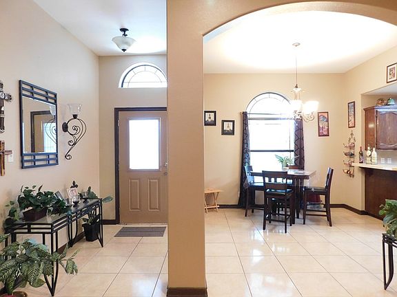 4th image of 2702 Guajillo St