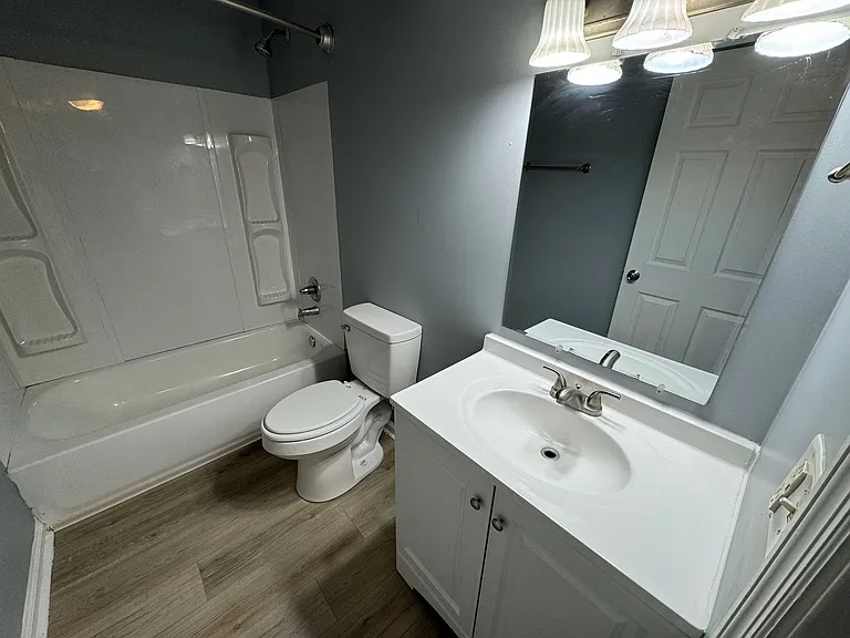 9126 E 10th St #2 — Photo 12