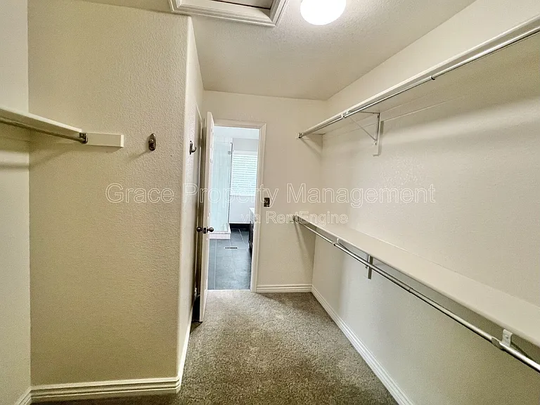 5574 S Buchanan St — Photo 15