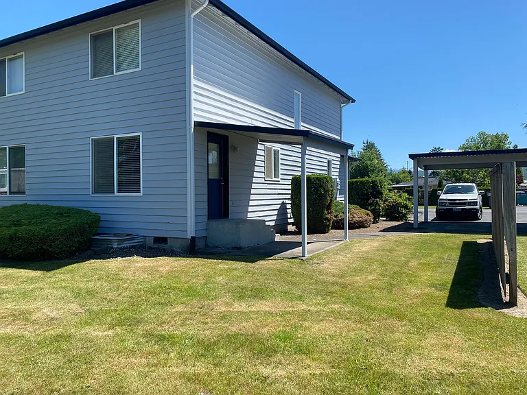 121 Kensington Ave SW #3 — Photo 3