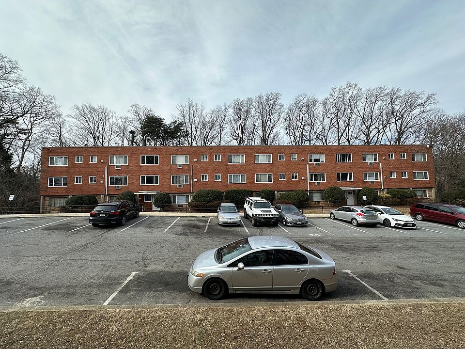 1st image of 8308 Barron St APT 10
