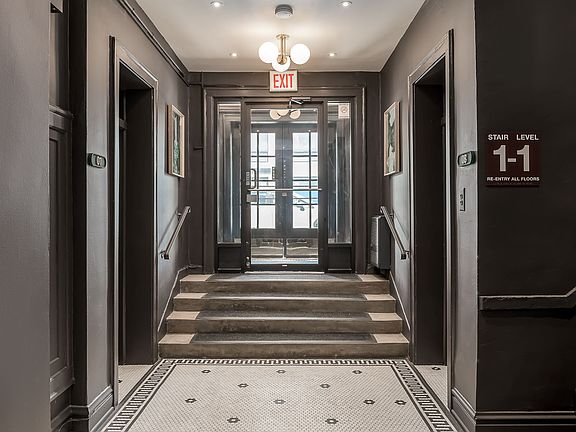 3rd image of 536 W Grant Pl APT 23