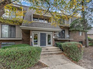 224 E Bailey Rd APT A, Naperville, IL 60565