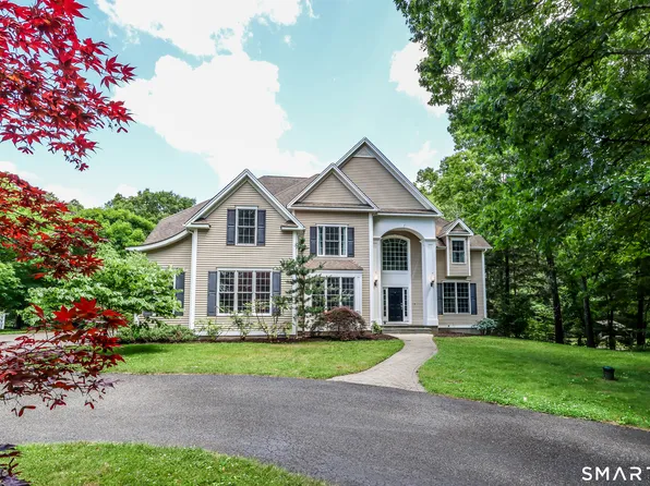 14 Wood Creek Road, New Milford, CT 06776
