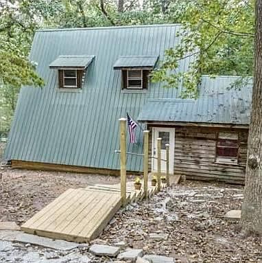2nd image of 1018 Broad River Scenic Drive