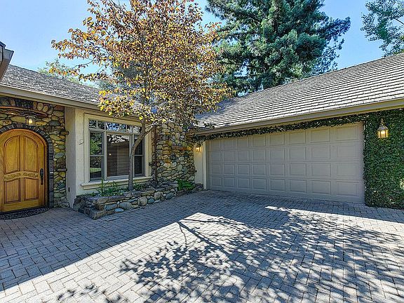 2nd image of 312 Hammond Dr