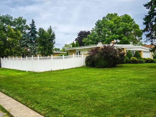 5605 N Courtland Ave, Chicago, IL 60631