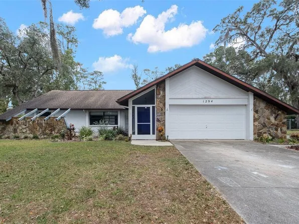 1294 Candlelight Blvd, Brooksville, FL 34601