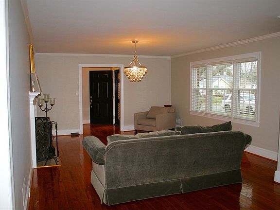 2nd image of 313 Ethan Ln