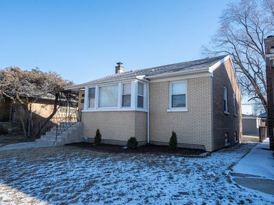 9107 S Dante Ave, Chicago, IL, 60619