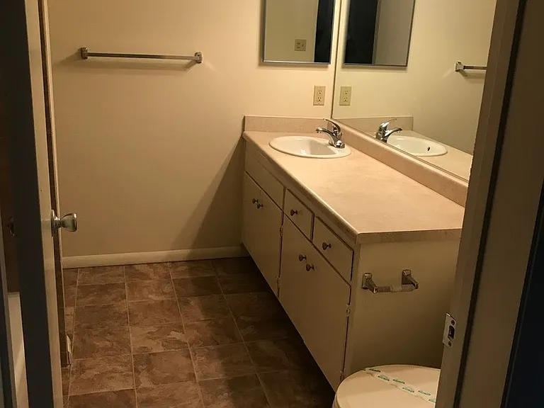 5877 Baltimore Dr #1-20-5879 — Photo 8