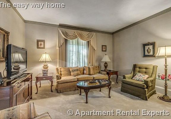 5th image of 53 Oakland St #2S