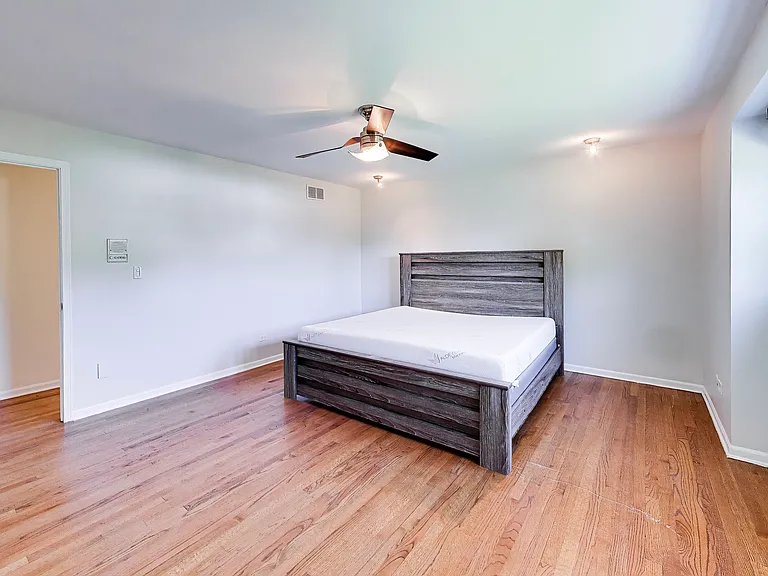 1526 Carrol Ct — Photo 19