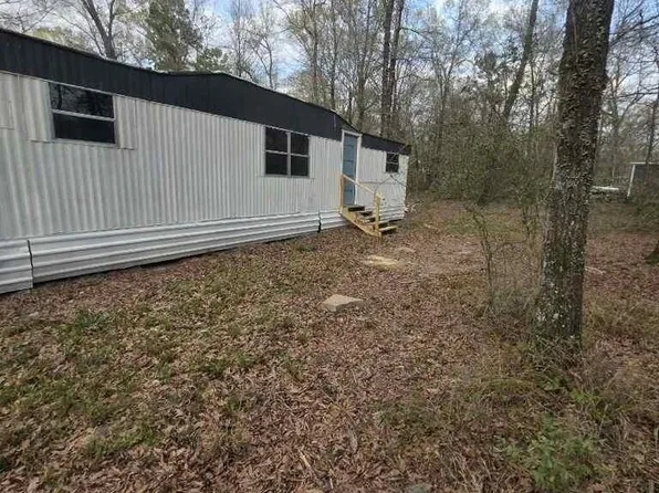 446 Lexington St, Livingston, TX 77351