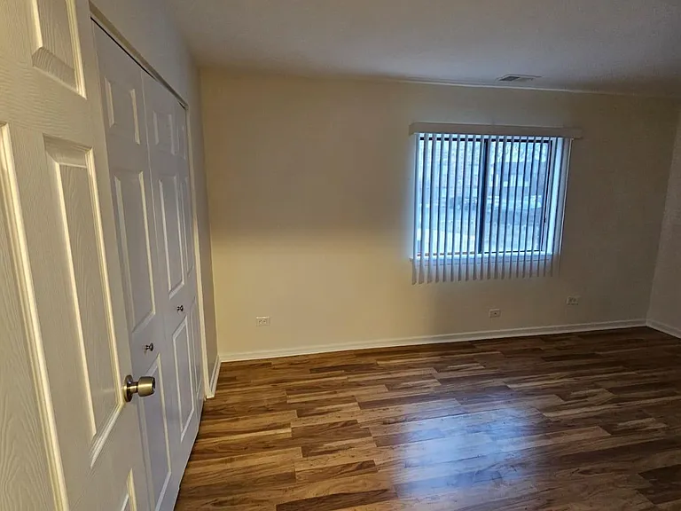 9105 Lincoln Ct #1 — Photo 7