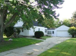 9494 E Mount Morris Rd, Otisville, MI 48463