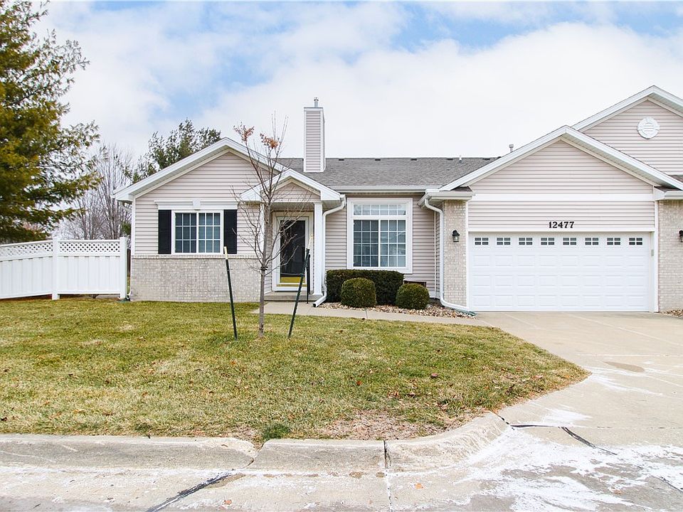 12477 Douglas Pkwy, Urbandale, IA 50323 Zillow