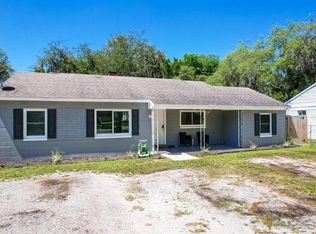 815 Oak Dr, Leesburg, FL 34748