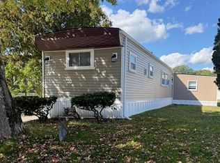 146 Kathleen Dr, Attleboro, MA 02703