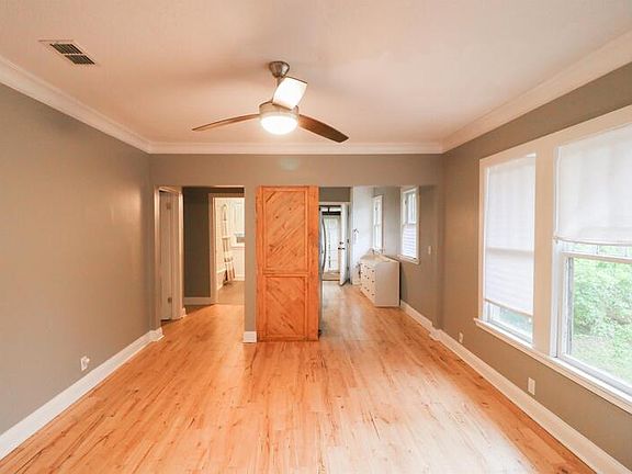 4th image of 430 E 2nd St #1