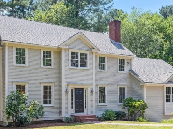 225 Prospect St, Hingham, MA 02043