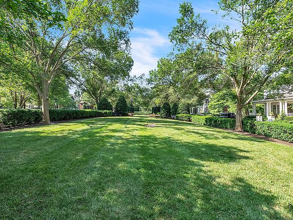 2nd image of 467 Wire Grass Ln