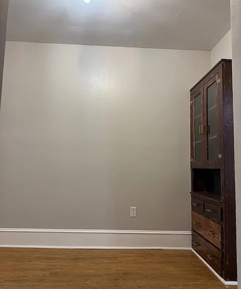 302 Merrick St — Photo 18