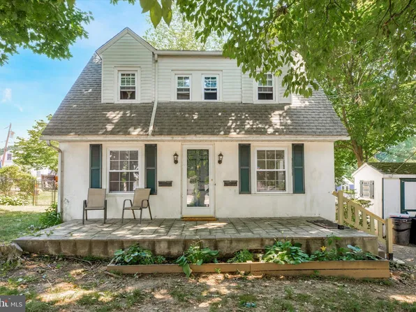 111 5th Ave, Broomall, PA 19008