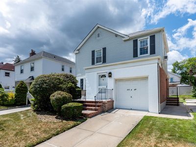 7548 195th Street, Fresh Meadows, NY, 11366