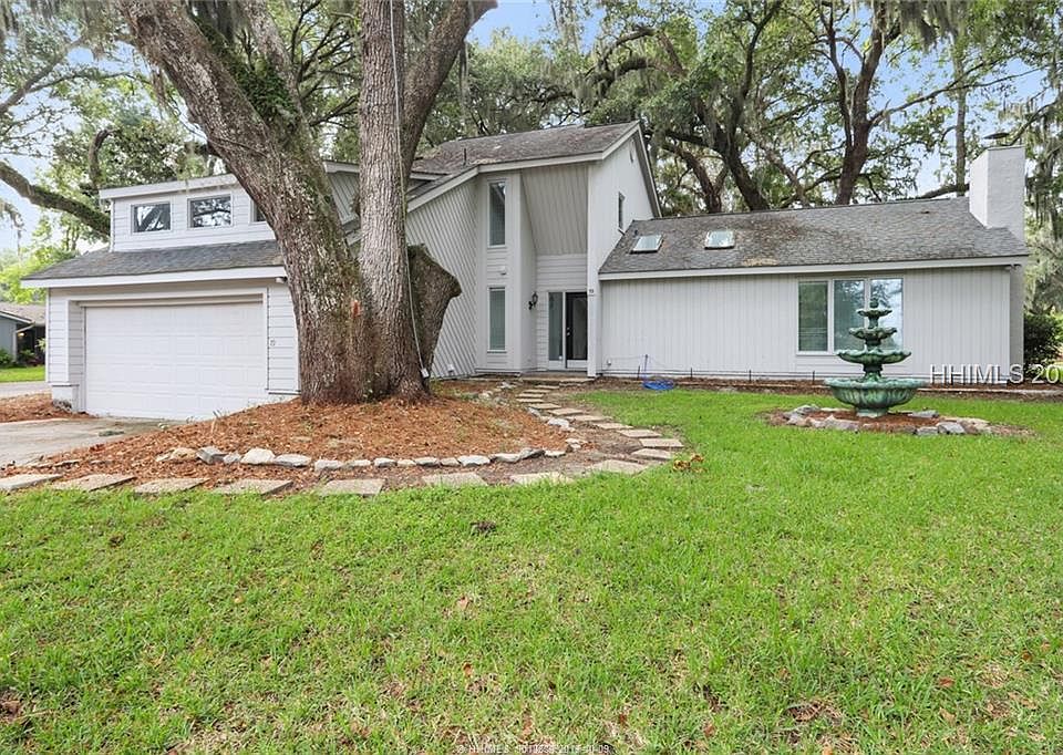 1st image of 19 Oak Marsh Dr