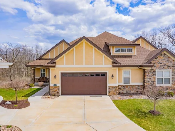 902 Castle Stone Pass, Verona, WI 53593