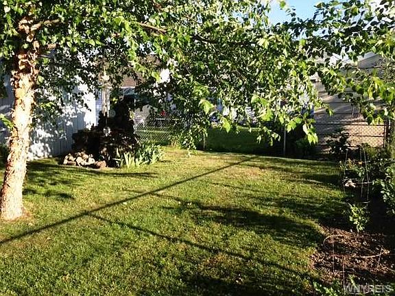 2nd image of 3611 Chapin Ave