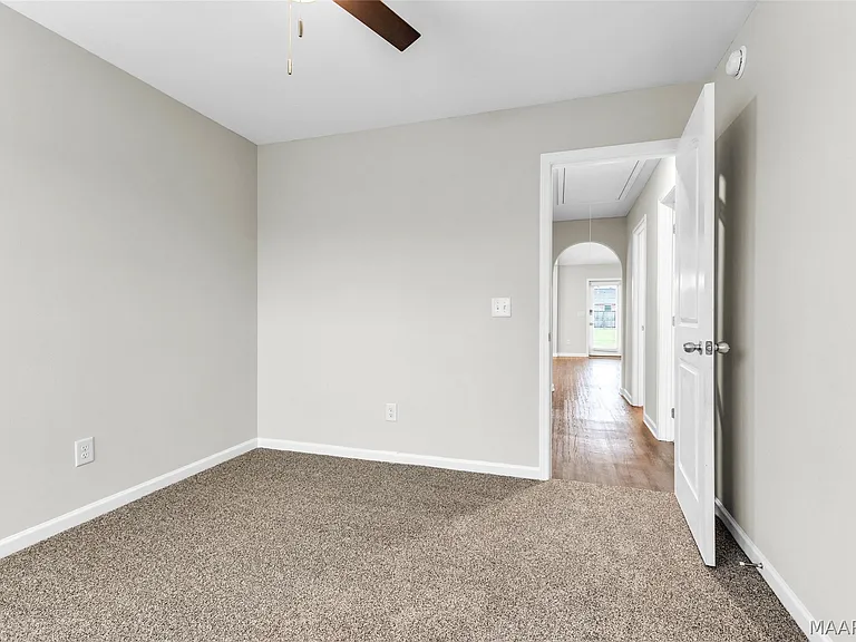 1823 Landing Pl — Photo 21
