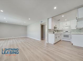 320 E Fairview Ave APT 17, Glendale, CA 91207