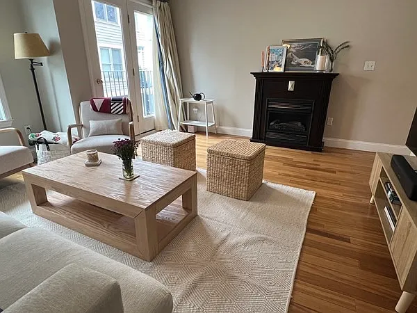 241 Prospect St #3 — Photo 8