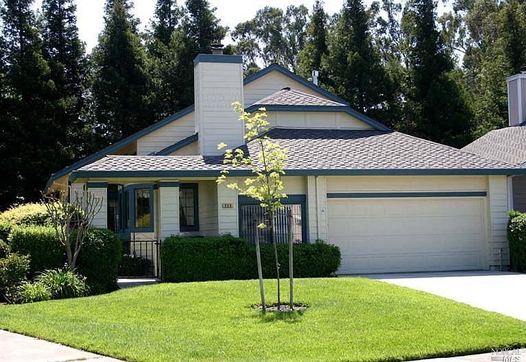 1st image of 225 S Temelec Cir