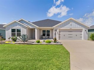 6692 Newell Loop, Okahumpka, FL 34762