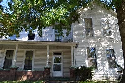1st image of 429 Murray St #430