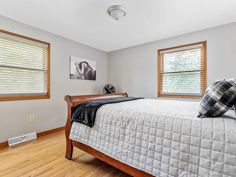 5 Sleepy Ct — Photo 21