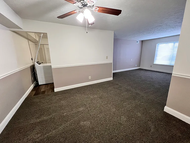 Derby Run Apartments — Photo 35