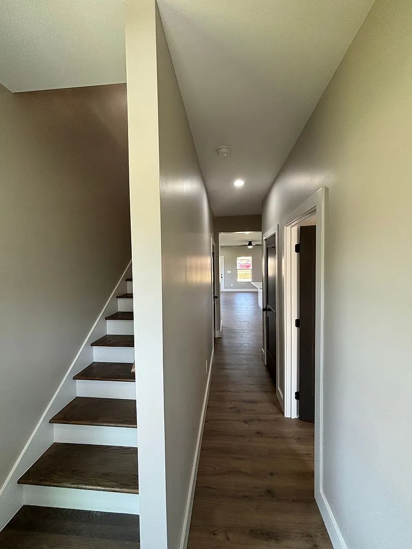 3131 & 3133 Linden Ave — Photo 2