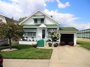 829 Harrison St, New Castle, PA 16101