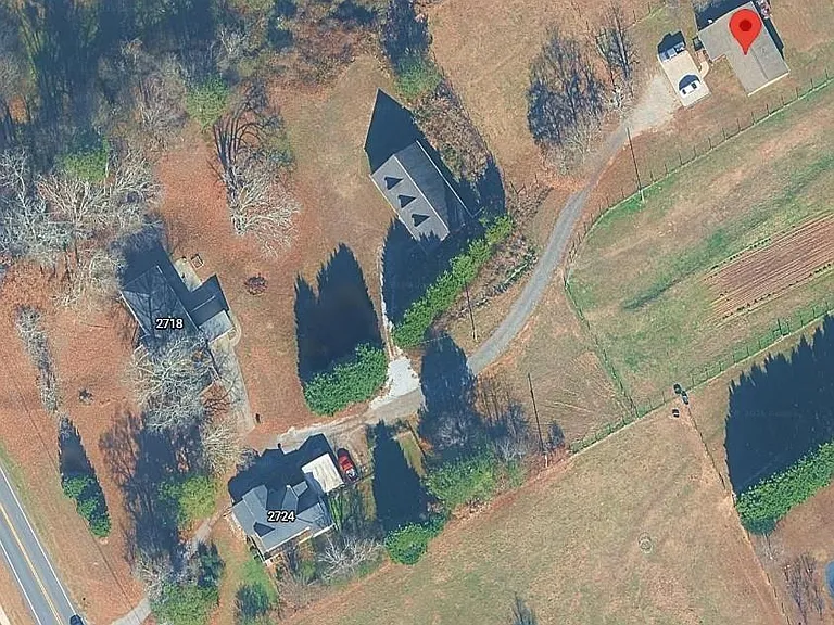 2722 Bold Springs Rd — Photo 15
