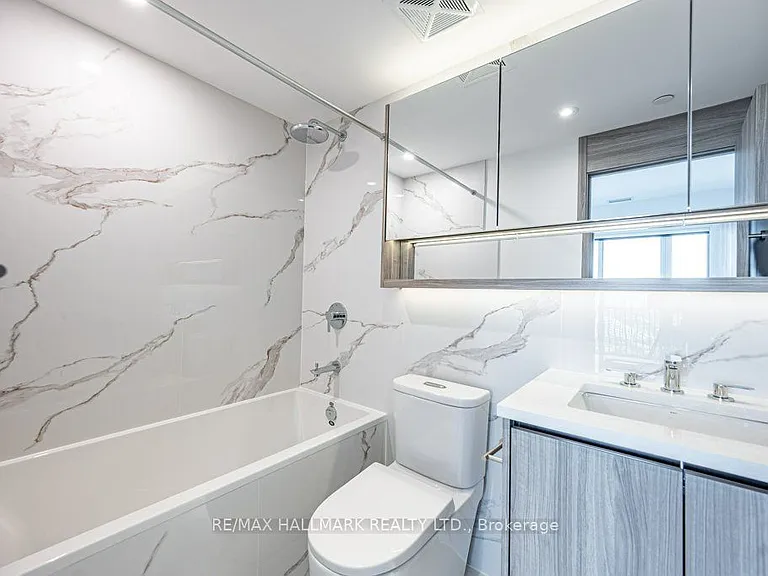 18 Esther Shiner Blvd #3105 — Photo 10