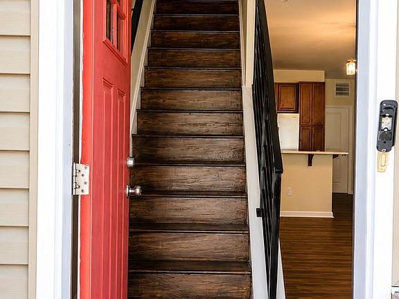 2nd image of 21 Rowand Way E