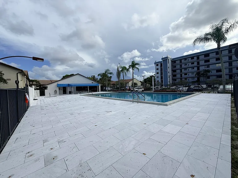 7714 Tahiti Ln #203 — Photo 24