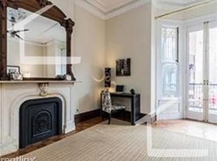 129 Pembroke St #20, Boston, MA 02118