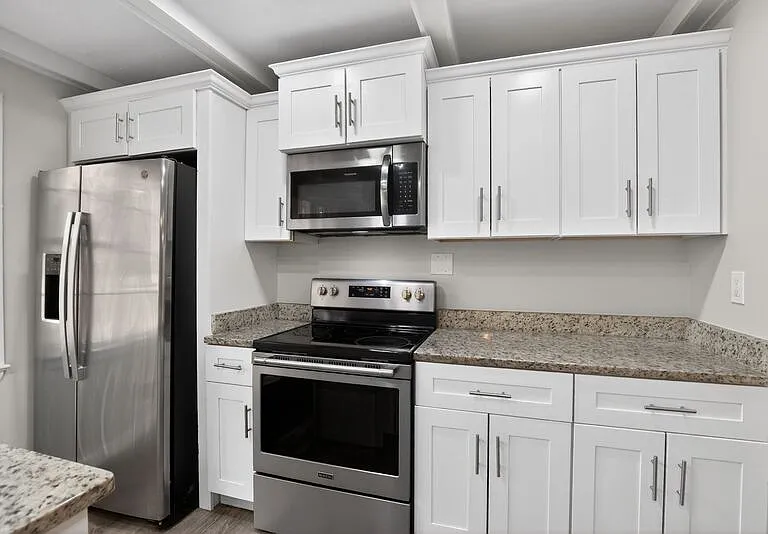 8512 Rose Marie Dr — Photo 3