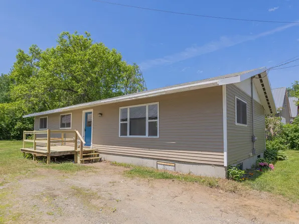 420 Fairbanks Road, Farmington, ME 04938