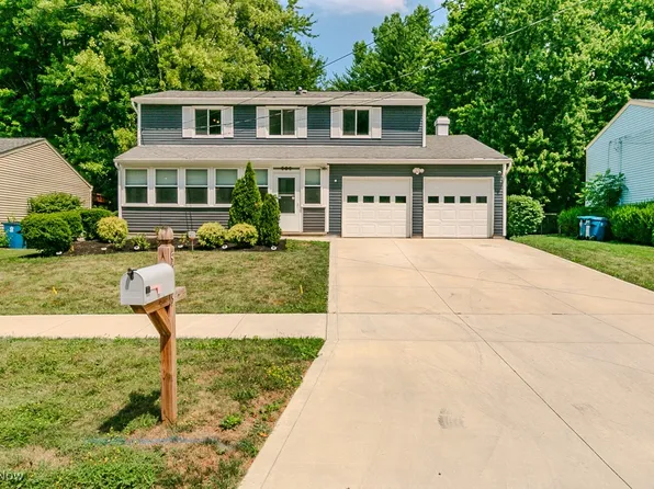 583 Trailwood Dr, Painesville, OH 44077